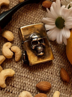 Зажигалка Zippo